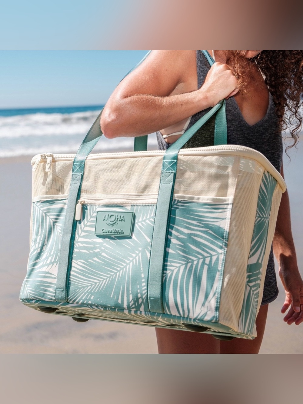 Aloha + CleverMade Collapsible Beach Tote